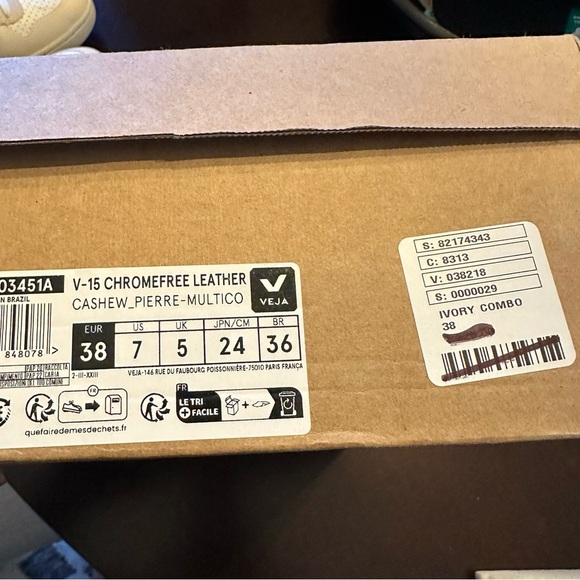 NIB Veja V-15 Leather Sneakers Sz 7 EU 38 Cashew Pierre Multicolor Hightops - Picture 4 of 13